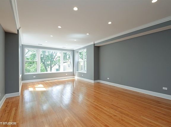 2nd image of 5627 N Bernard St #2