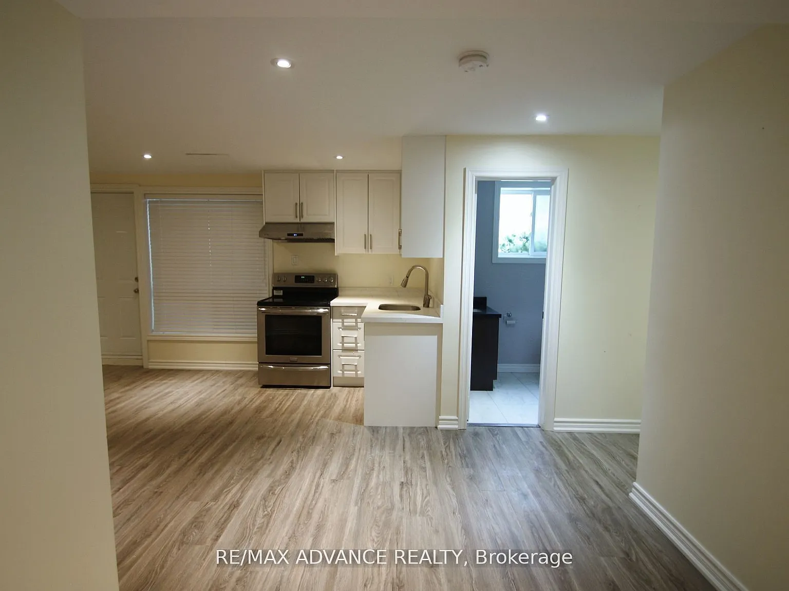 2 bed, $2,200 — Photo 2