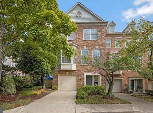 15 Arell Ct, Alexandria, VA 22304