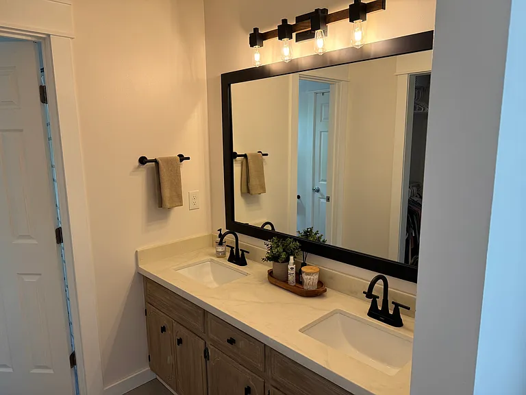 525 Adams Mill Ln — Photo 18