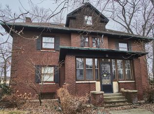2058 W 103rd St, Chicago, IL 60643