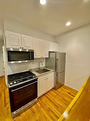 1st image of 1498 3rd Ave APT 5