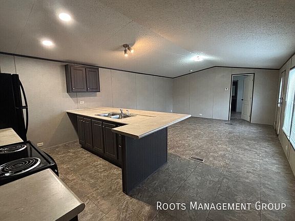 4th image of 8801 Boca Chica Blvd Trailer 48
