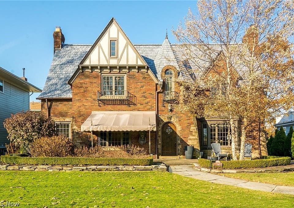 20044 Frazier Dr, Rocky River, OH 44116 Zillow