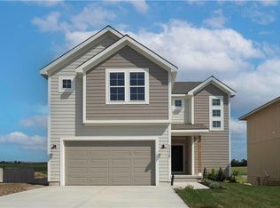 2225 NW 94th St, Kansas City, MO 64155