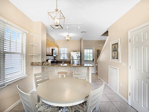 4th image of 7005 Harbor Village Dr