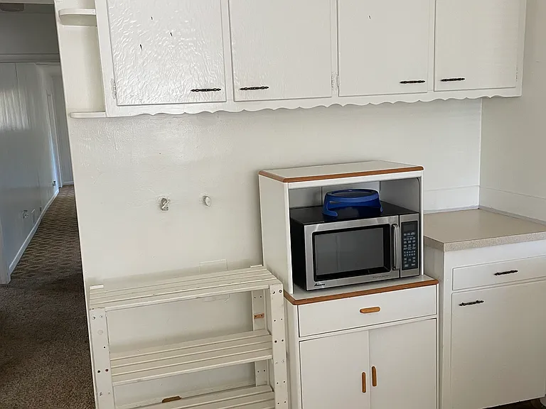 160 W 900 N — Photo 24