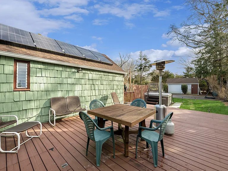Wooleys Dr — Photo 14