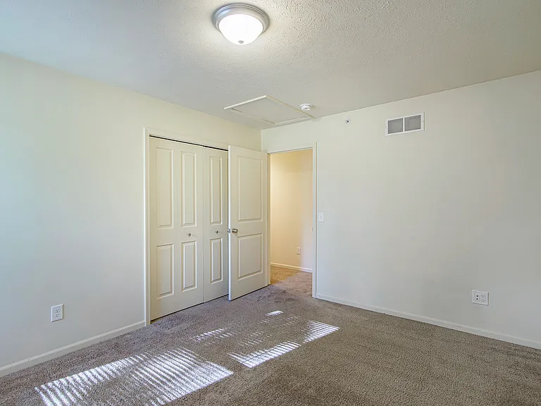 2629 Redwood Ave — Photo 21