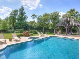 3640 Middlewood Dr, Fort Worth, TX 76109