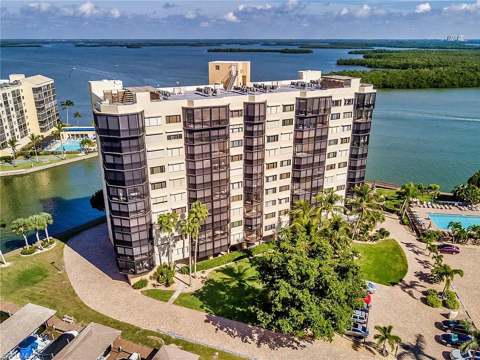 1st image of 4265 Bay Beach Ln APT 922