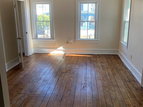 5th image of 57 Malta Ave APT C