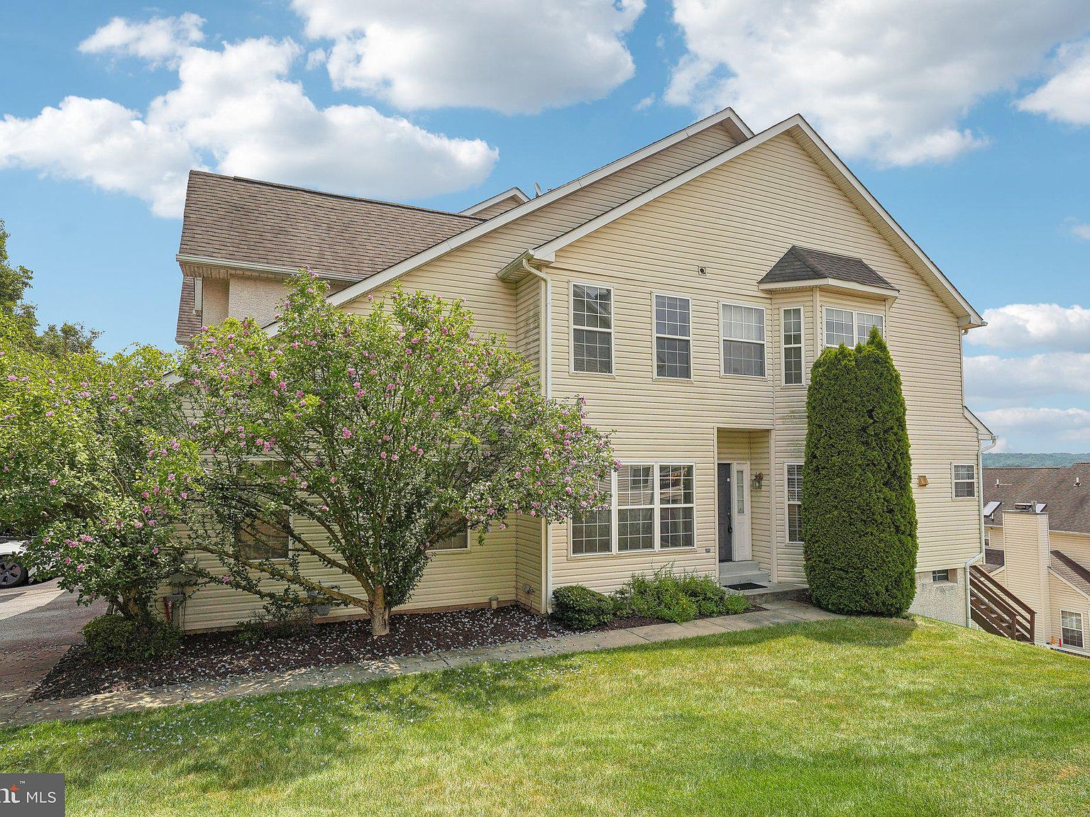 11 Kennedy Dr, Downingtown, PA 19335 Zillow