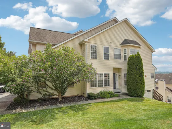11 Kennedy Dr, Downingtown, PA 19335