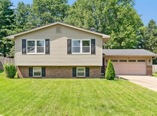 5 Inwood Ct, Saint Peters, MO 63376