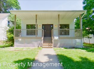 820 Laramie St APT B, Manhattan, KS 66502