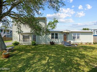 504 Atlanta Ave, Carolina Beach, NC 28428
