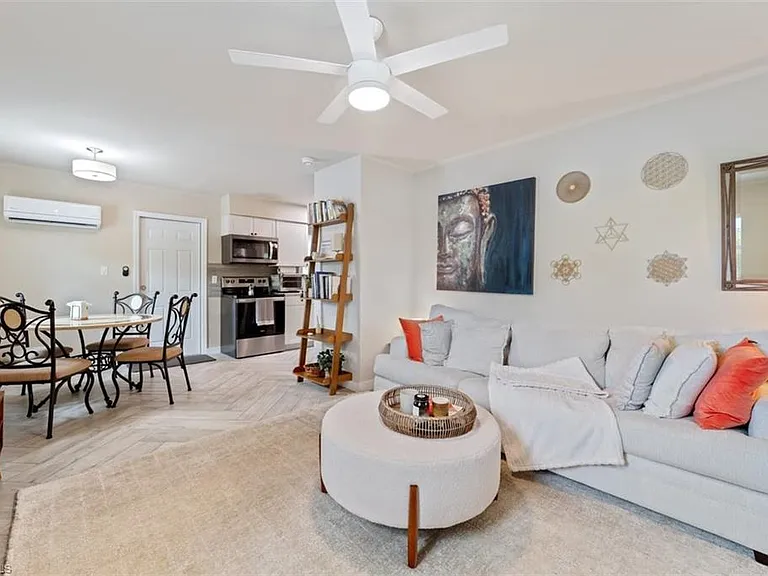 3365 Estey Ave — Photo 15