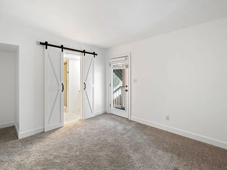 669 Palisades Dr — Photo 29