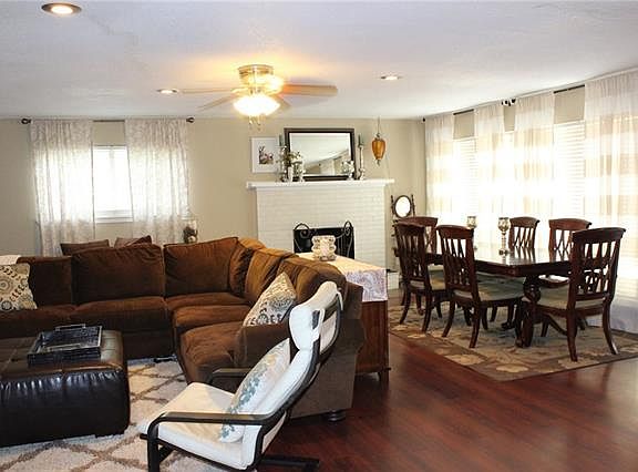 5th image of 810 Savannah Way