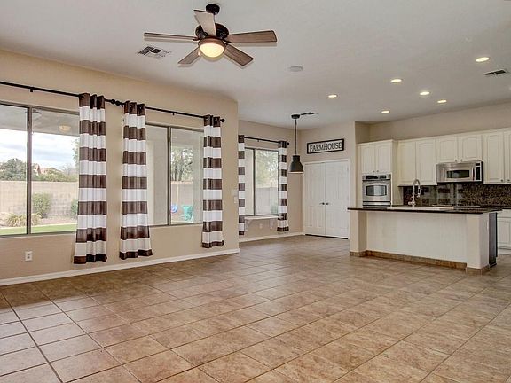 4th image of 2216 W Morse Ct