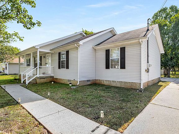 2nd image of 3124 Meadowhill Dr