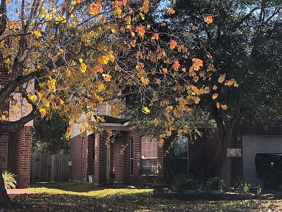 3rd image of 18206 Major Glen Cir
