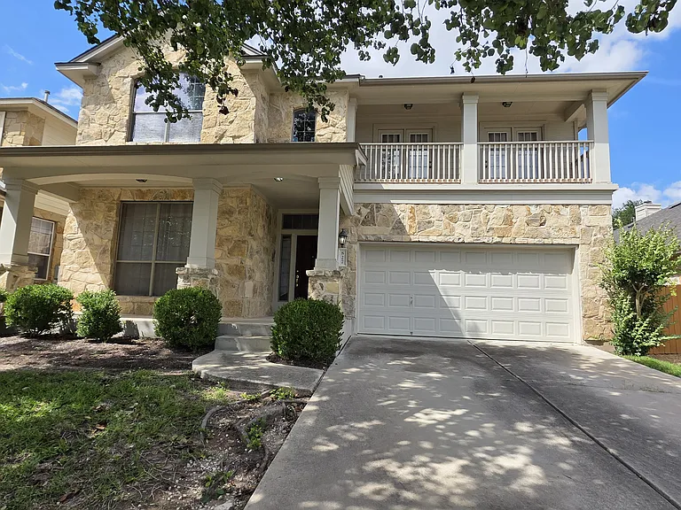 Don't miss out on this fantastic home!