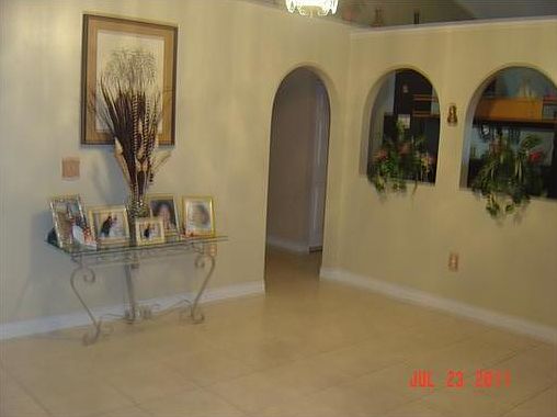 4th image of 626 SW Carter Ave