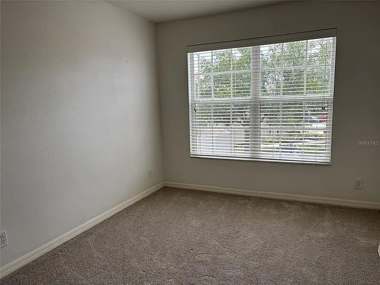 624 Black Lion Dr NE — Photo 16