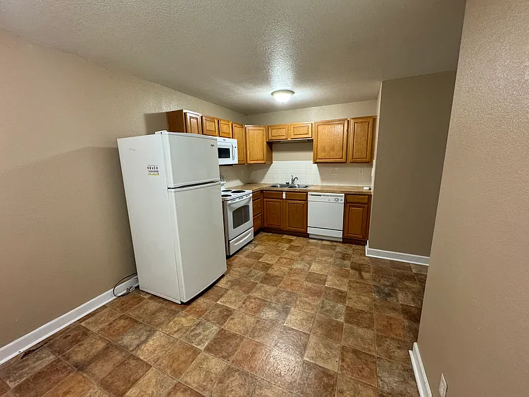 1011 W 24th St #1011 — Photo 53