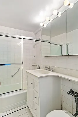 Sold by Corcoran | media 14