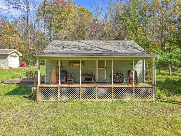 6167 Congo Rd SE, Corning, OH 43730