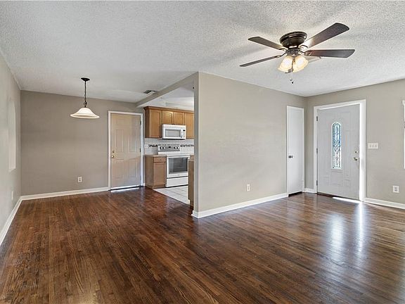 5th image of 737 N Lorri Ave