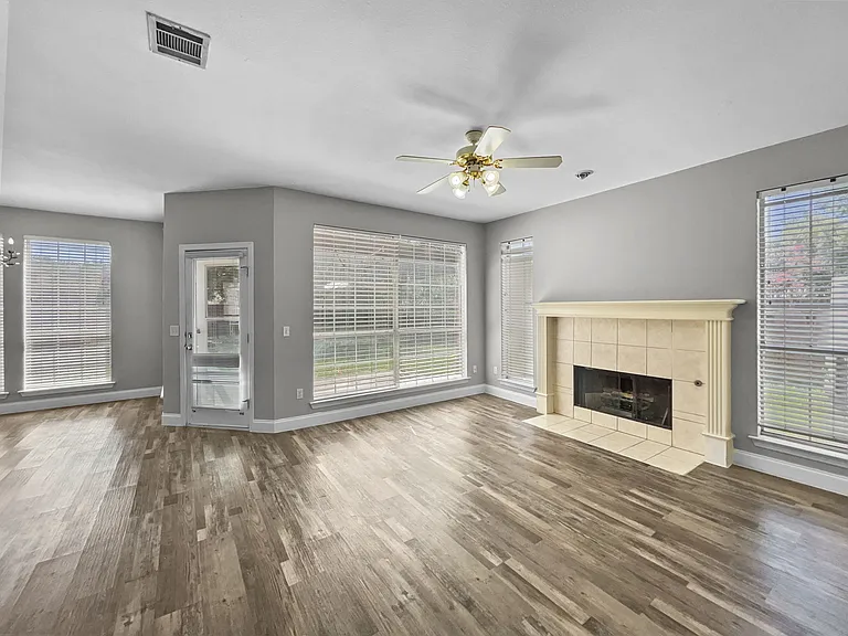 2132 Cliffside Dr — Photo 13