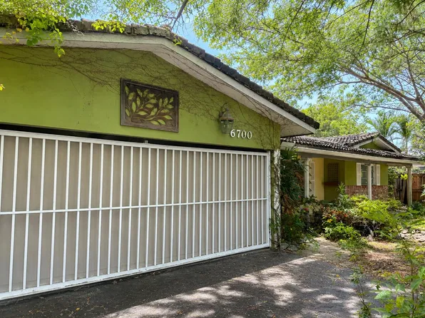 6700 NE 20th Way, Fort Lauderdale, FL 33308