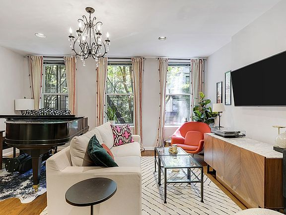 4th image of 555 W 149th St APT 2