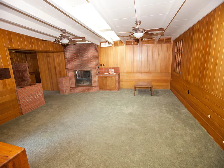 404 E Orange St — Photo 25