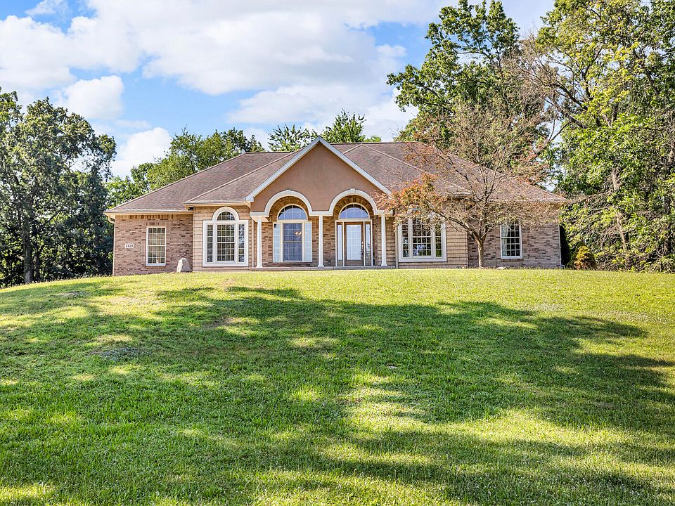 1st image of 2128 Scenic Hills Dr