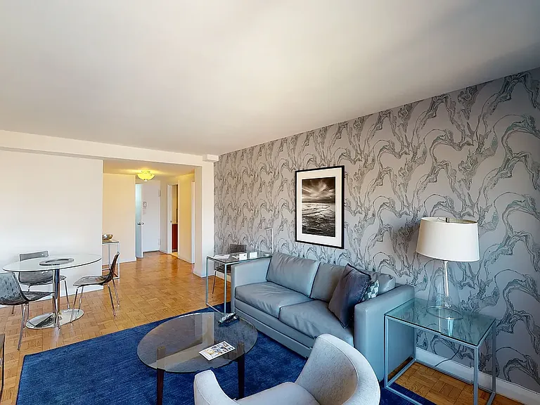 30 Park Ave #17N — Photo 2