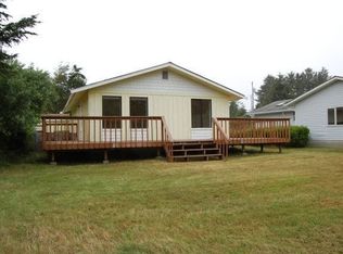 145 Tahola St SE, Ocean Shores, WA 98569