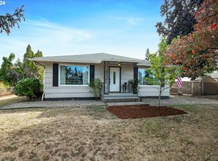 578 Hawthorne Ave NE, Salem, OR 97301