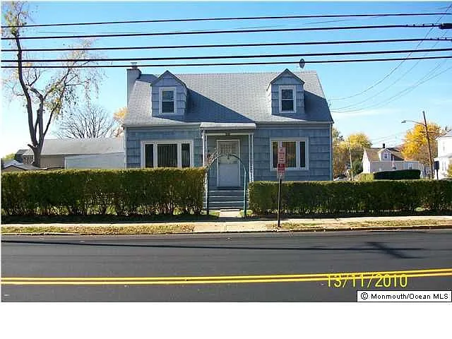 415 Florida Grove Rd photo 1