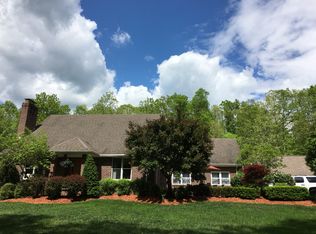 350 Deer Run Ln, Morehead, KY 40351