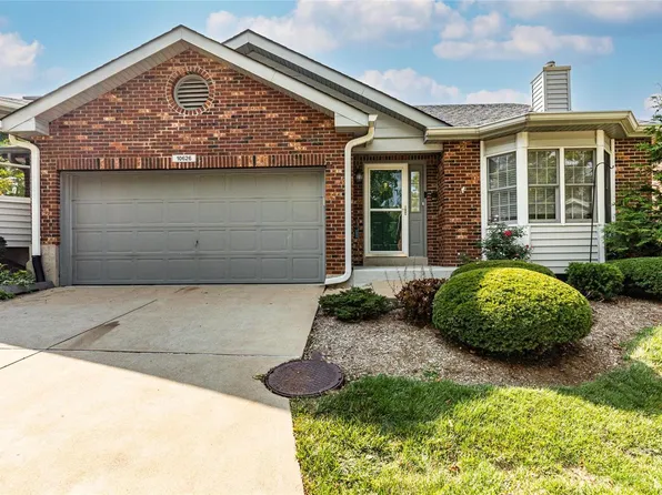 10626 Village Of Lavinia Ct, Saint Louis, MO 63123