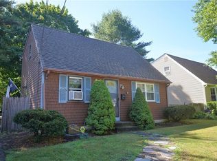 20 Webb Ave, Warwick, RI 02889