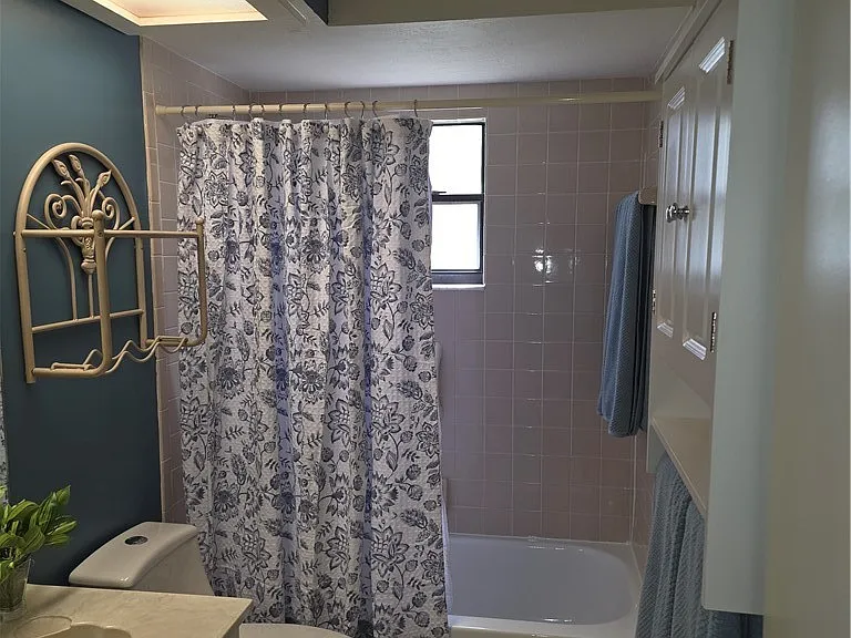 385 E Hartford St #5A — Photo 22