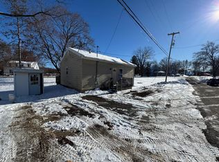 418 S Main St, Leslie, MI