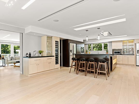 862 Fenimore Rd Larchmont NY-print-004-016-014-4200x2800-300dpi.jpg