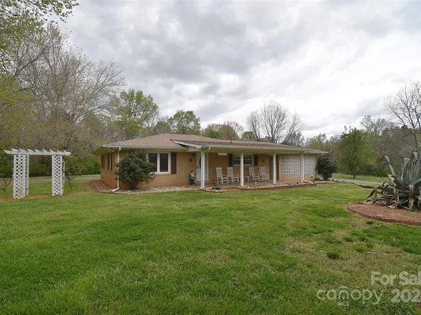 14251 Liberty Hill Church Rd, Oakboro, NC 28129